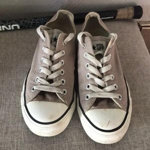 tope/mauve converse